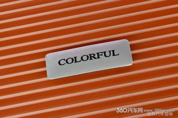 ȶ  COLORFUL FOCUS 4000·ʷŴ